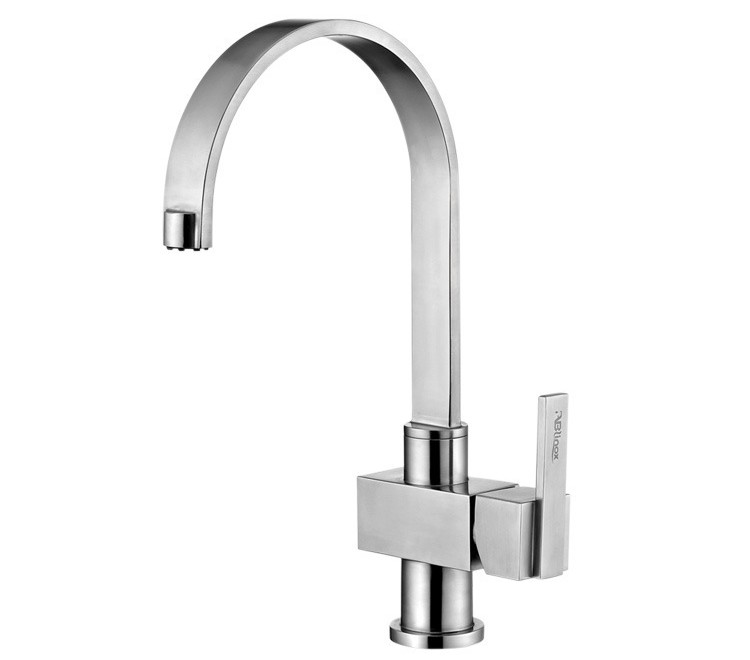 Pull-out kitchen faucet brushed nickel — Aquelix B2B manufacturer